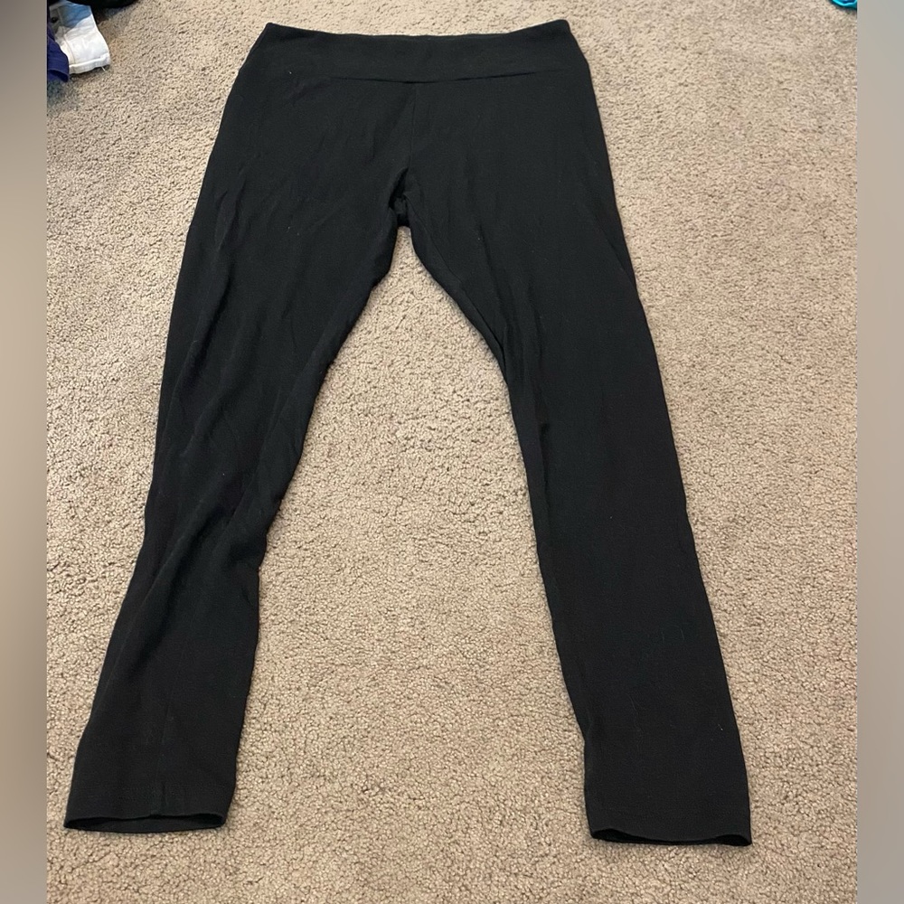 Black leggings